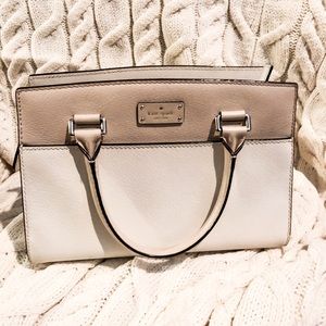 Kate spade purse. Gently used.
